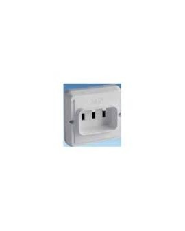 Base Bipolar con TT 25A 250V Solera 6827 2